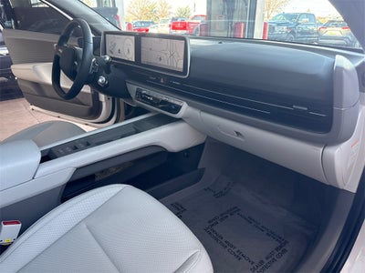 2025 Hyundai IONIQ 6 SEL