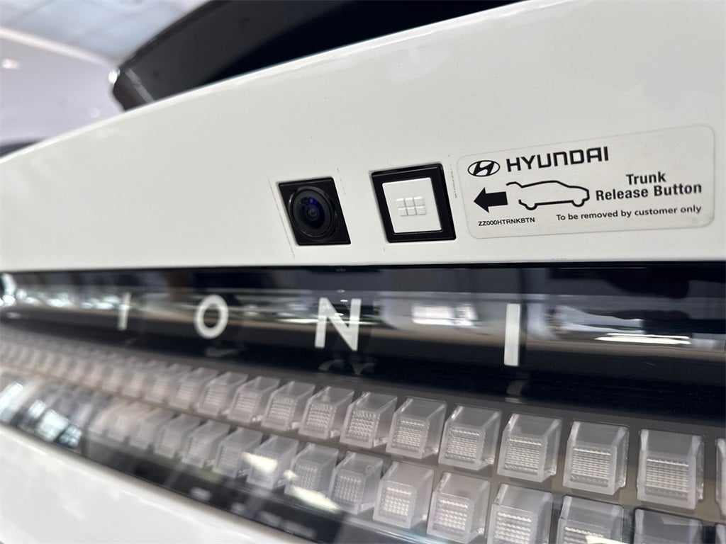 2025 Hyundai IONIQ 6 SEL