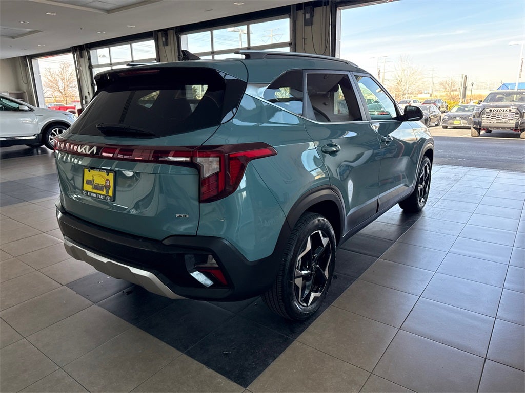 2025 Kia Seltos EX