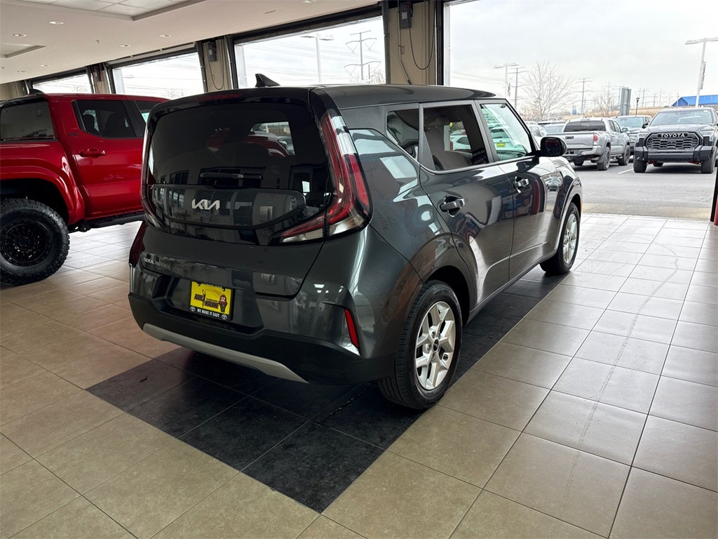 2023 Kia Soul LX