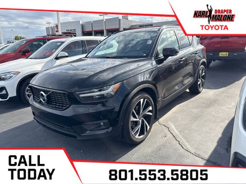 2021 Volvo XC40 R-Design