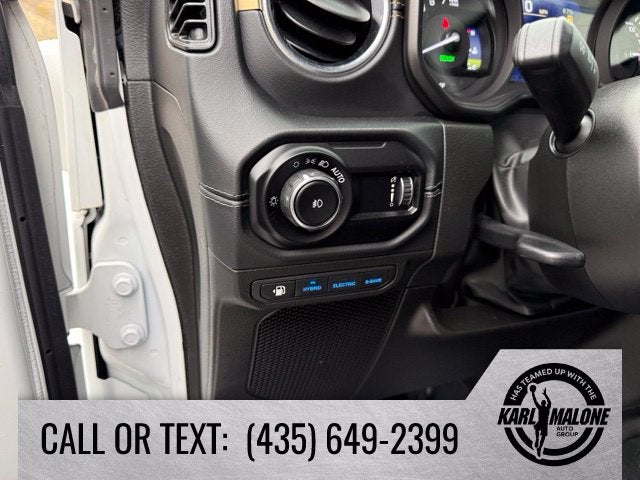 2024 Jeep Wrangler Sahara 4xe