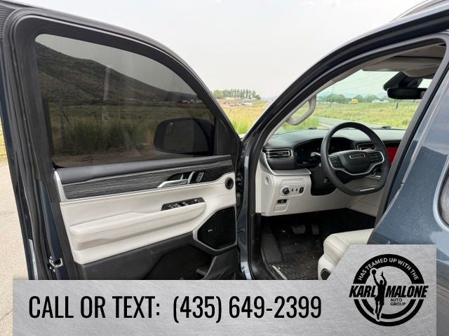 2023 Jeep Wagoneer L Series III