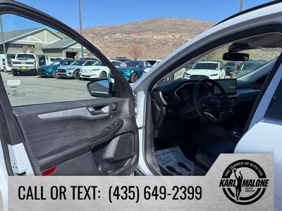 2025 Ford Escape Platinum