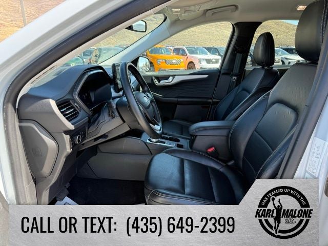 2025 Ford Escape Platinum