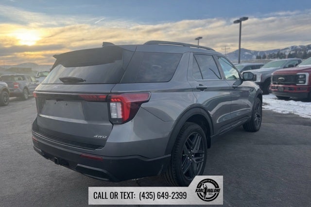 2025 Ford Explorer ST-Line