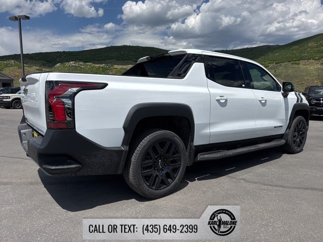 2025 Chevrolet Silverado EV LT