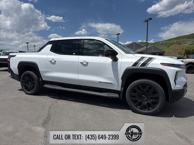 2025 Chevrolet Silverado EV LT