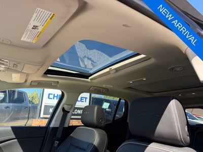 2023 GMC Acadia Denali