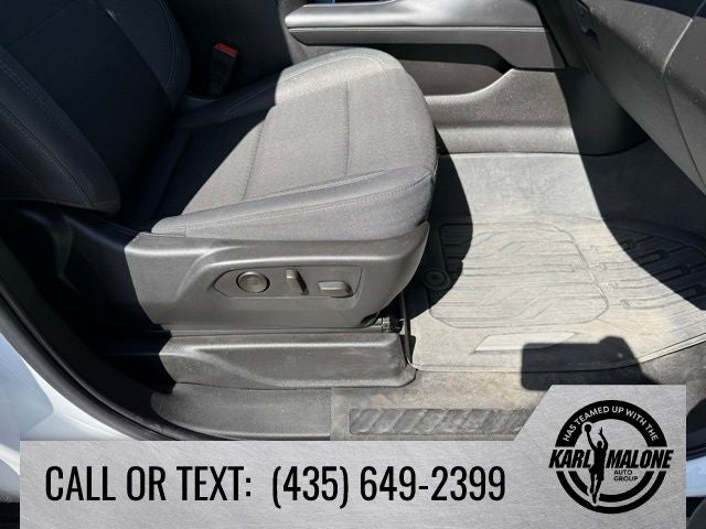 2024 GMC Yukon XL SLE