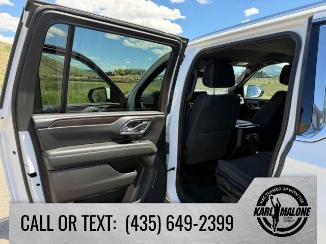 2023 GMC Yukon XL SLE