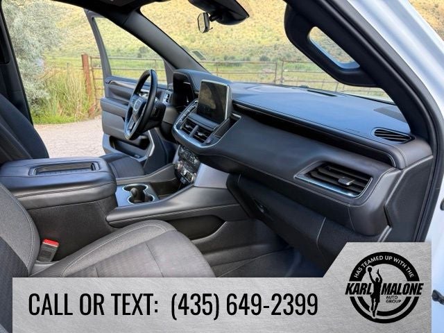 2023 GMC Yukon XL SLE