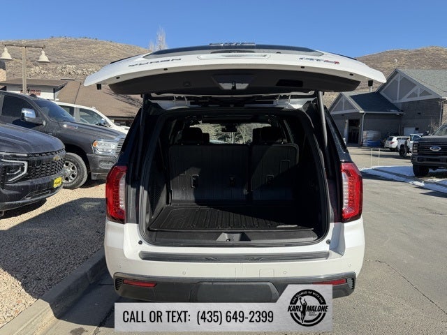 2023 GMC Yukon XL AT4