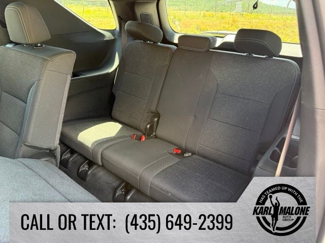 2025 Chevrolet Traverse LT 2LT