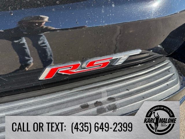 2023 Chevrolet Suburban RST