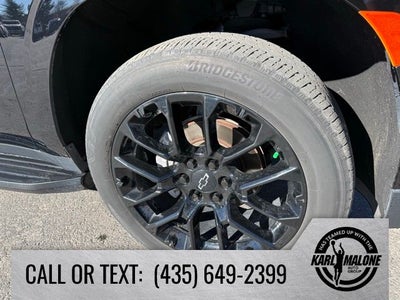 2023 Chevrolet Suburban RST