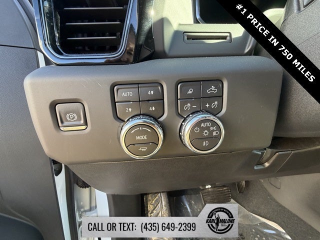 2025 GMC Sierra 2500HD AT4