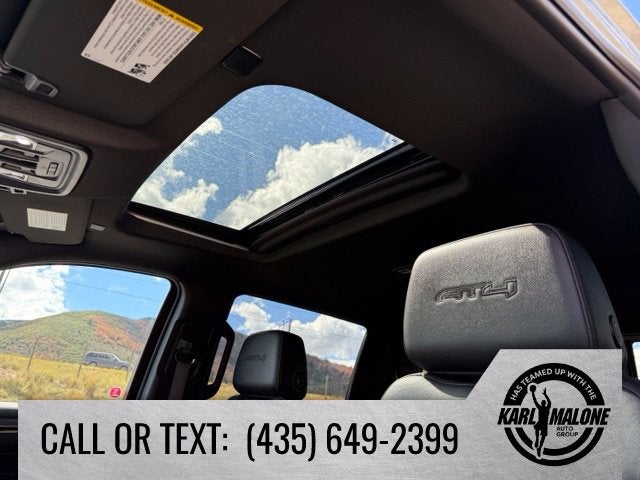 2025 GMC Sierra 1500 AT4