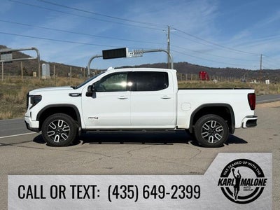 2023 GMC Sierra 1500 AT4