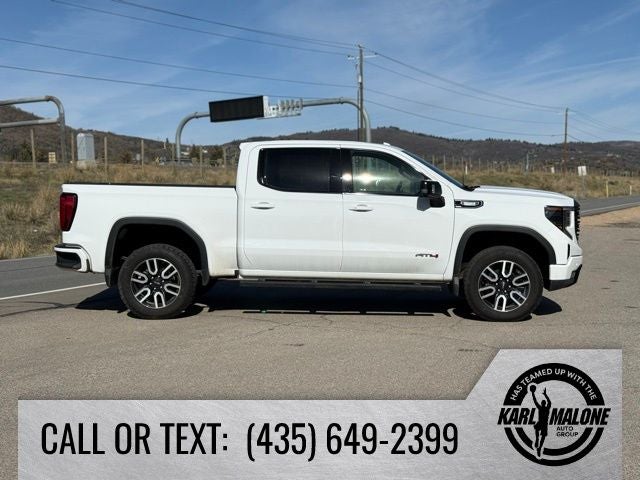 2023 GMC Sierra 1500 AT4