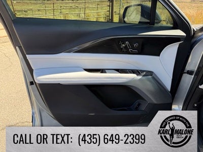 2024 Cadillac LYRIQ Luxury