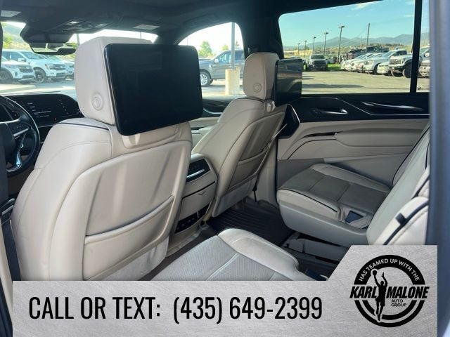 2023 Cadillac Escalade ESV Premium