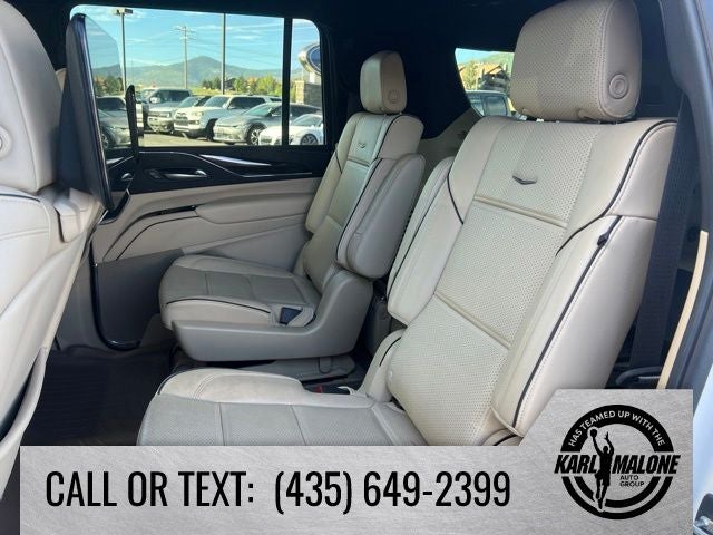 2023 Cadillac Escalade ESV Premium