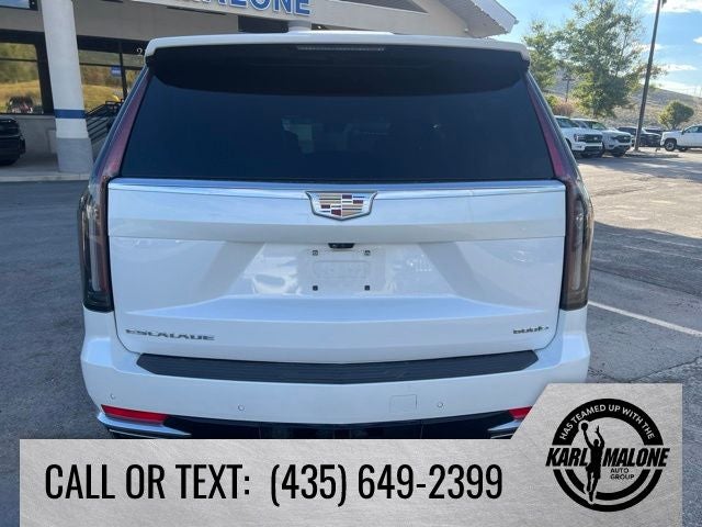 2023 Cadillac Escalade ESV Premium