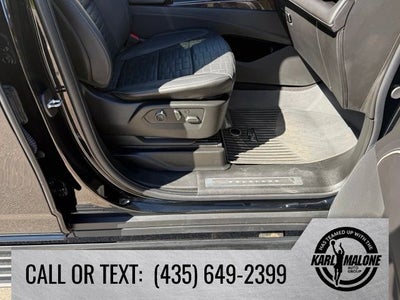 2024 Cadillac Escalade ESV Sport Platinum