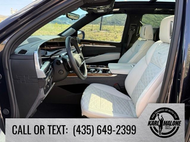 2025 Cadillac Escalade Sport Platinum
