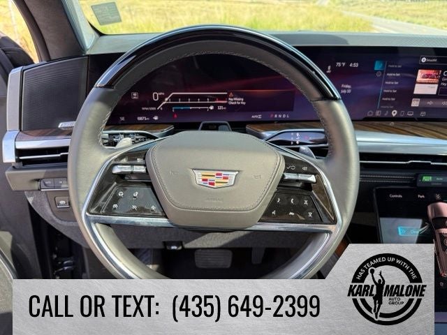 2025 Cadillac Escalade Sport Platinum