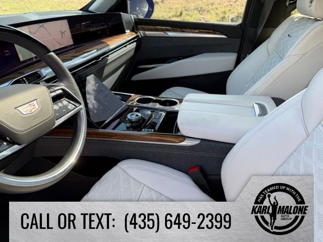 2025 Cadillac Escalade Sport Platinum