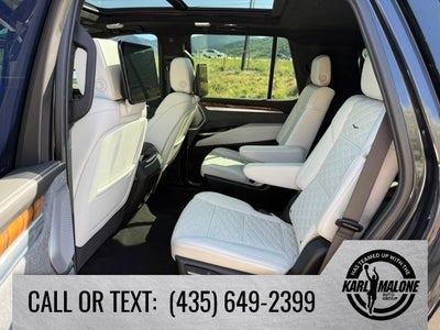 2025 Cadillac Escalade Sport Platinum