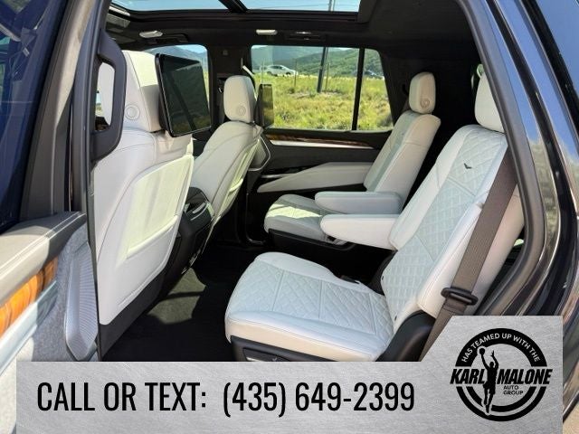 2025 Cadillac Escalade Sport Platinum
