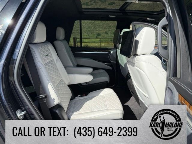 2025 Cadillac Escalade Sport Platinum