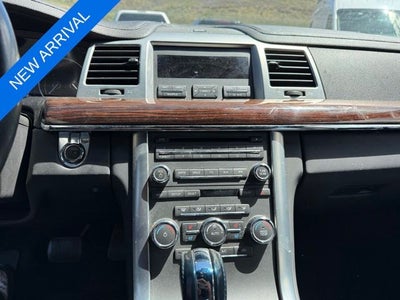 2012 Lincoln MKS Base