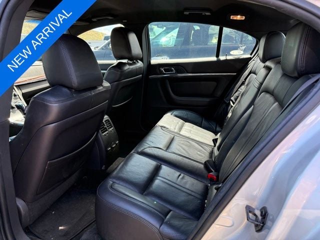 2012 Lincoln MKS Base
