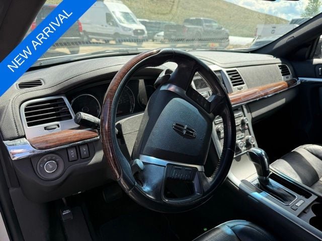 2012 Lincoln MKS Base