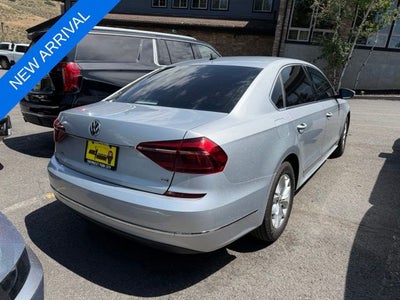2017 Volkswagen Passat 1.8T S