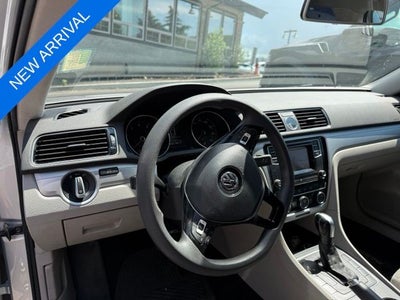 2017 Volkswagen Passat 1.8T S