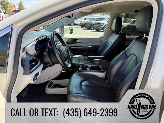 2021 Chrysler Pacifica Touring L