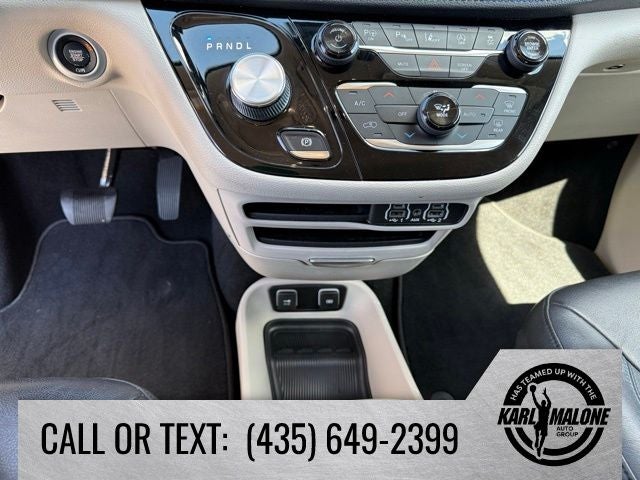 2021 Chrysler Pacifica Touring L