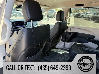 2021 Chrysler Pacifica Touring L
