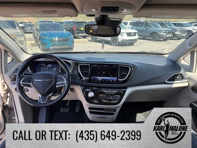 2021 Chrysler Pacifica Touring L