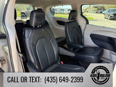 2021 Chrysler Pacifica Touring L