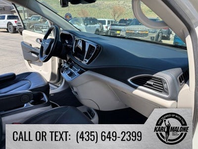 2021 Chrysler Pacifica Touring L