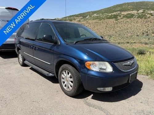 2002 Chrysler Town & Country LXi