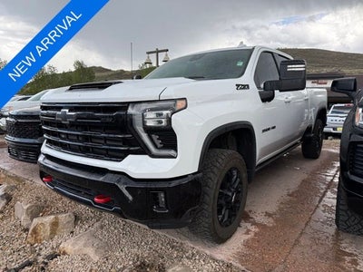 2025 Chevrolet Silverado 3500HD LTZ
