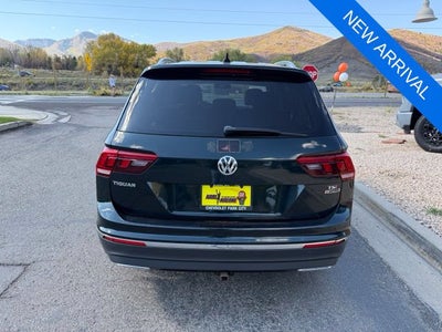 2018 Volkswagen Tiguan 2.0T SEL 4Motion