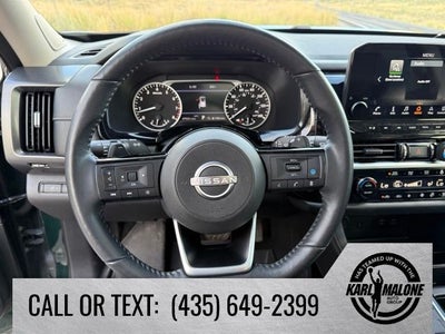 2022 Nissan Pathfinder SL